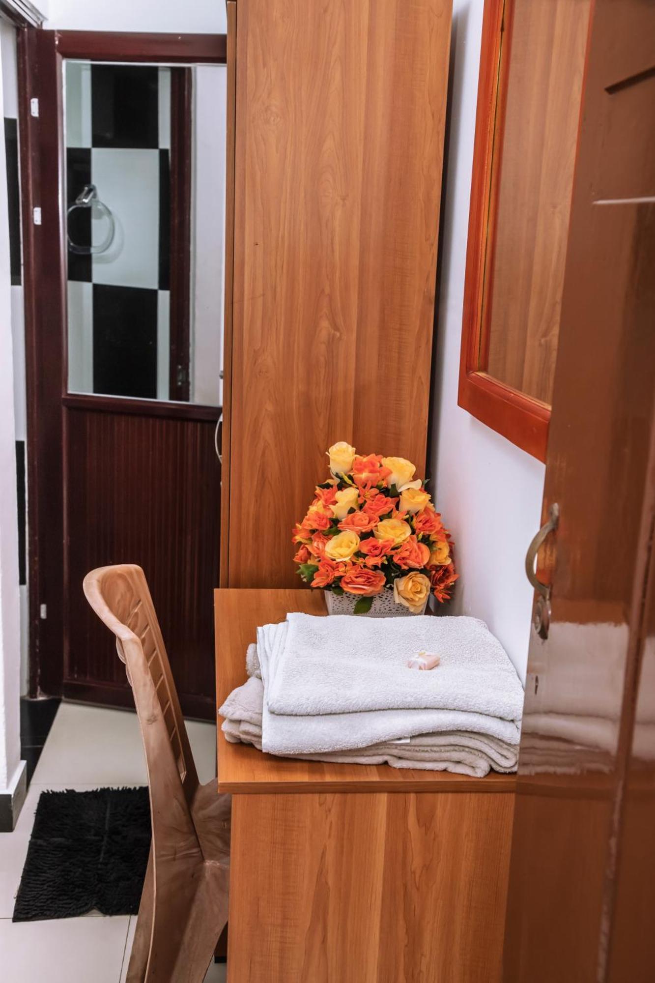 Golden Star Guest House Dżafna Zewnętrze zdjęcie